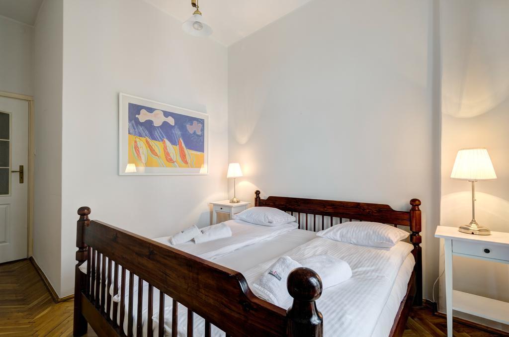 Apartment Dom & House - Fiszera *